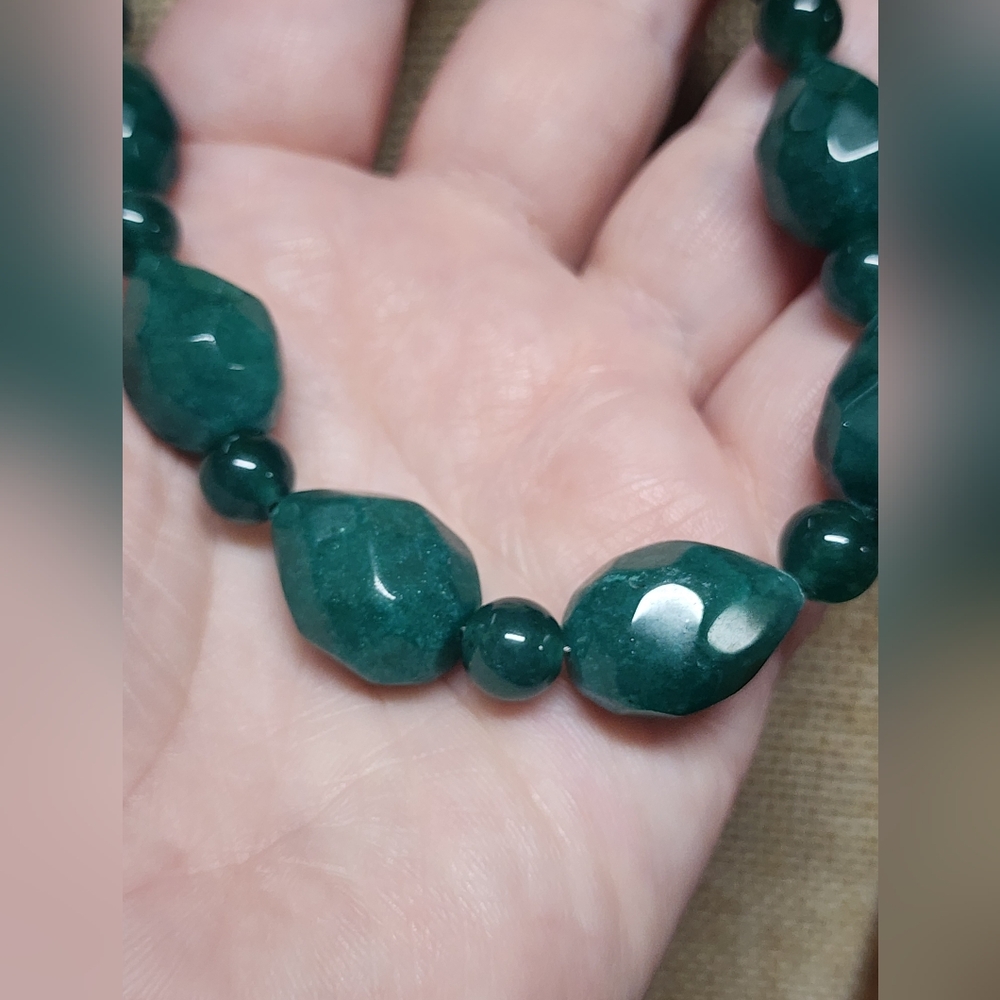 Teardrops of Jealousy 18-inch Emerald Green Necklace Artisan Aprilsplace - Picture 12 of 12